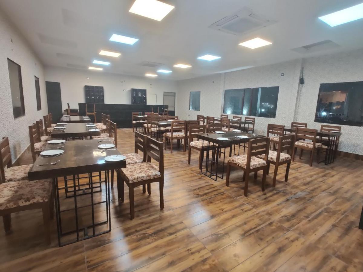 Hotel Aurelia Pearl パトナー エクステリア 写真