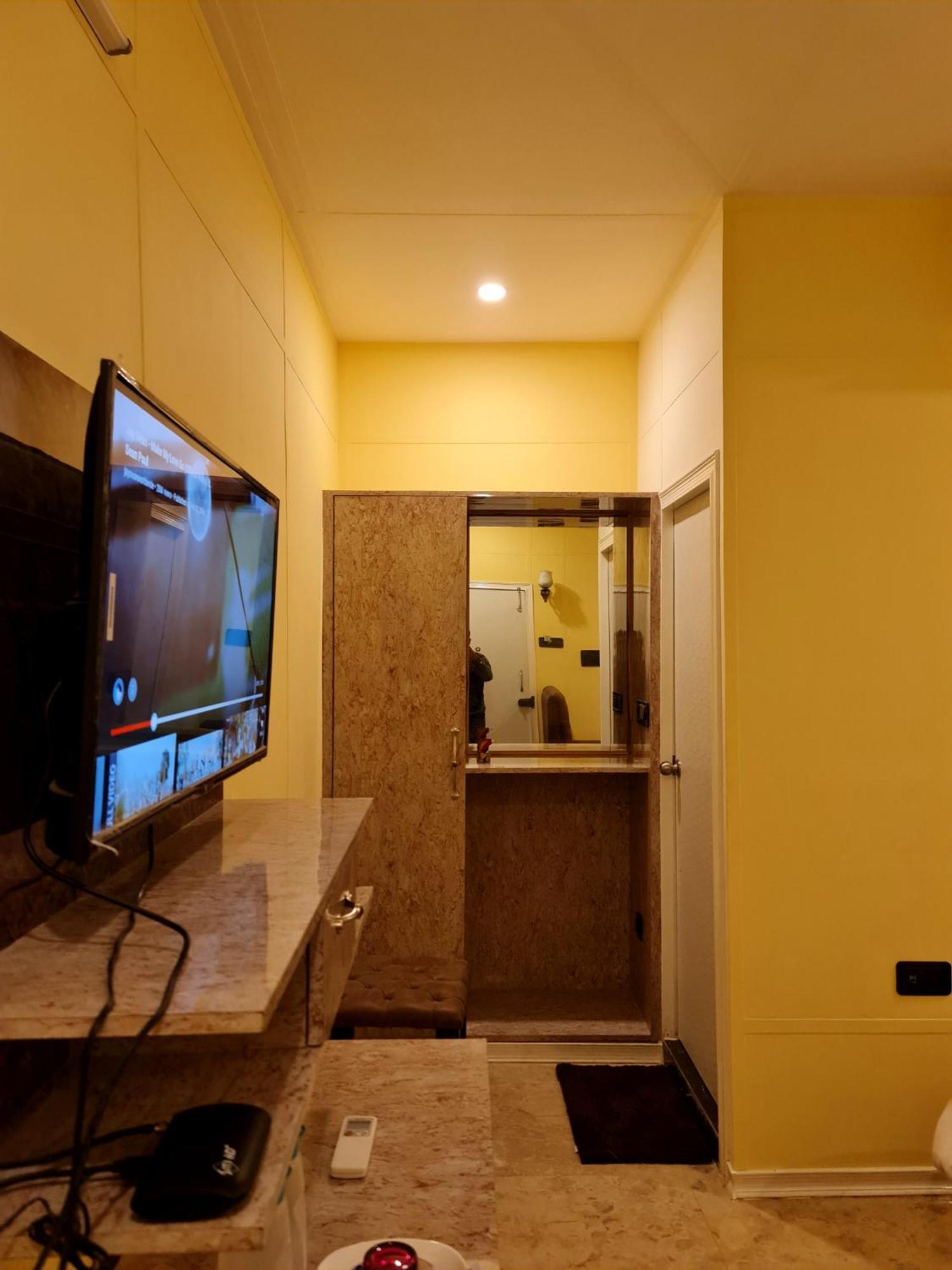Hotel Aurelia Pearl パトナー エクステリア 写真